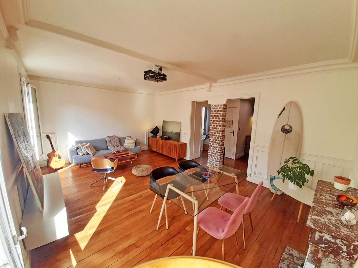 Tres Beau 2P Avec Vaste Sejour Ensoleille - A 50 M Du Metro Du Marche Et De La Mairie Daire Clichy Dış mekan fotoğraf
